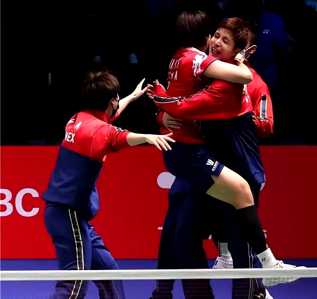 爱游戏娱乐-印尼队完胜韩国队，石宇奇统治全场