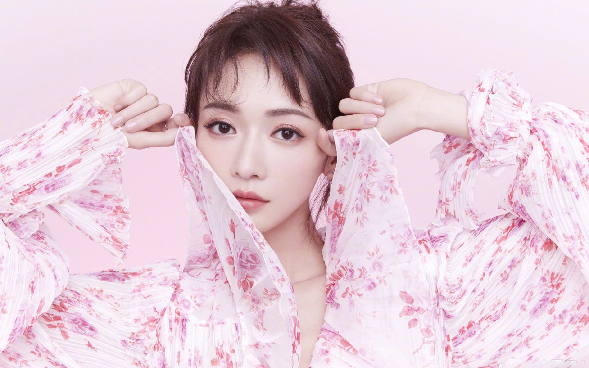 绝杀之战,红牛车队险胜哈斯,拉塞尔高光表现定乾坤