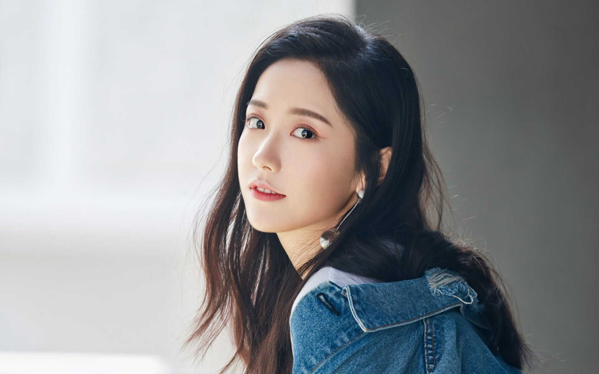 神之一手！巴尔韦德远射定乾坤，曼城硬仗力克塞维利亚