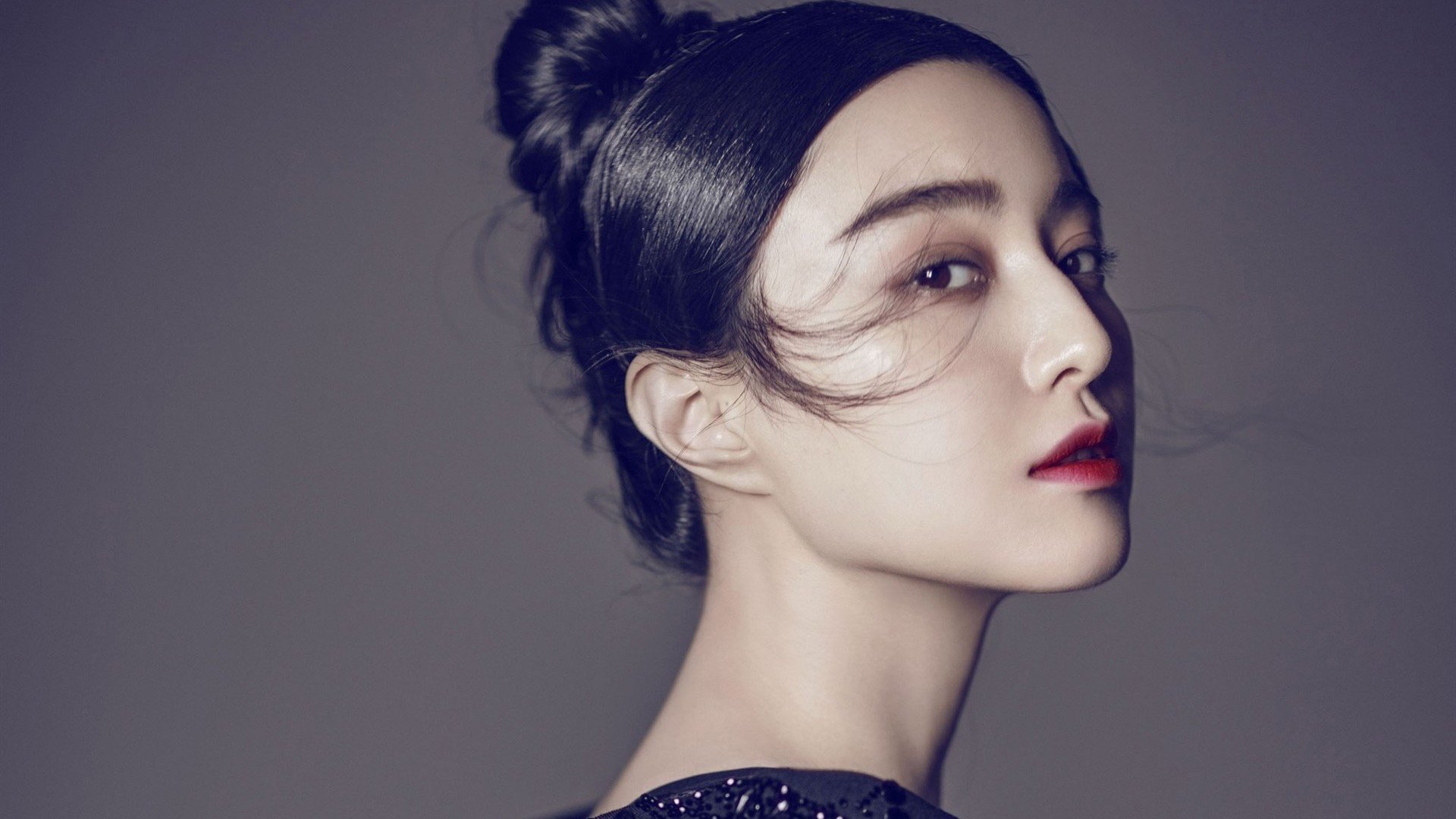 爱游戏在线-冰与铁的交响，西决生死战之夜，约基奇的沉默与刀锋