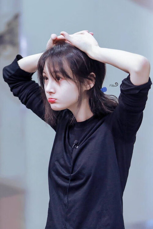 爱游戏官方入口-从休斯顿到欧冠，当小人物决定大场面的硬核叙事